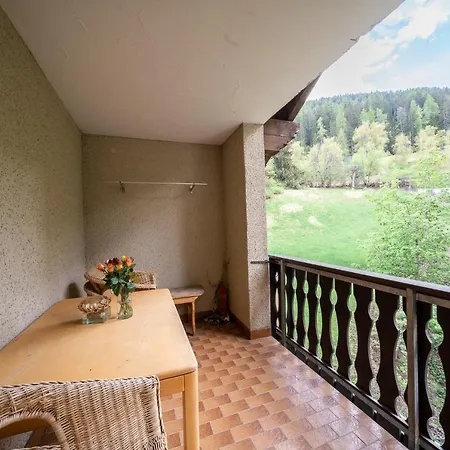 Apartamento 5302 Grosszeugige 3,5 Mit Stilvoller Einrichtung